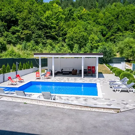 Villa Sanela *